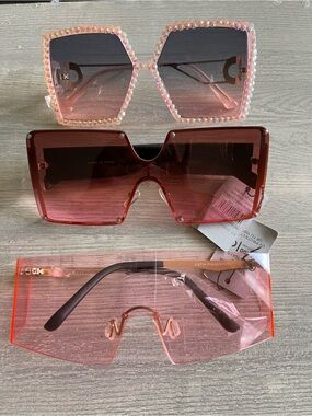 Stylish Pink Gradient Women's Sunglasses - Designer Look
